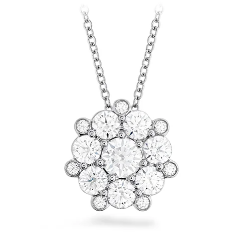 women's trendy necklaces-Hearts On Fire Beloved Cluster Diamond Necklace