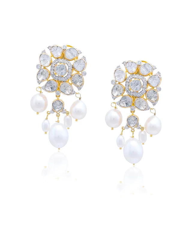 women's gold earrings-Amara Polki And Diamond Long Earrings