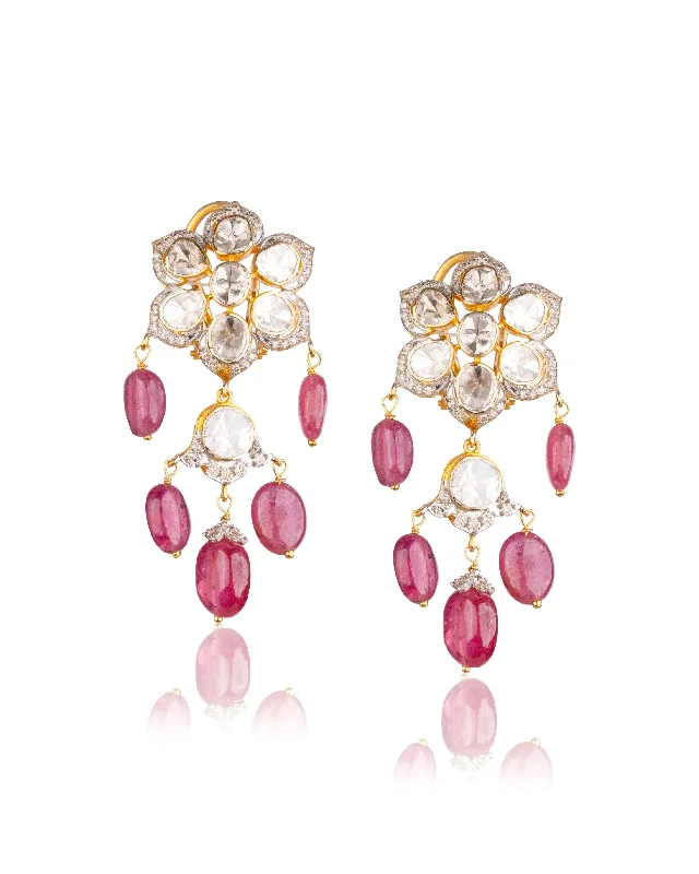 women's wedding earrings-Aashrita Polki And Diamond Long Earrings