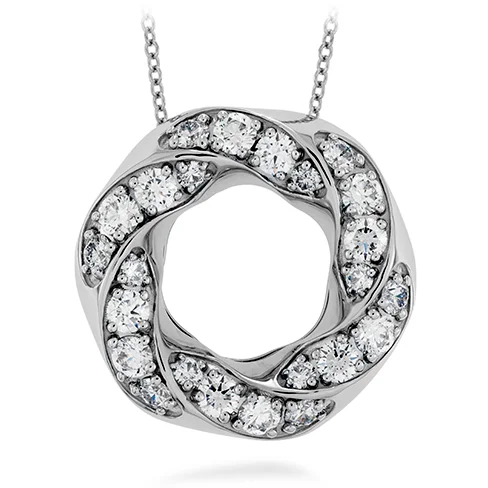 women's classic necklaces-Hearts On Fire Atlantico Circle Pave Pendant Necklace