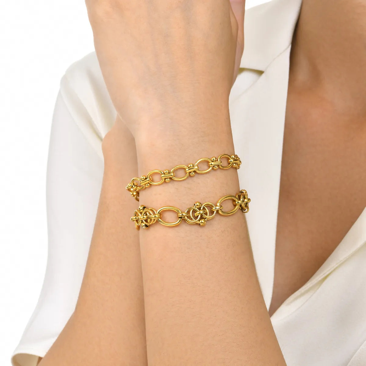 women's gold bracelets-Casual Classic Style Solid Color Stainless Steel Plating Gold Plated Bracelets