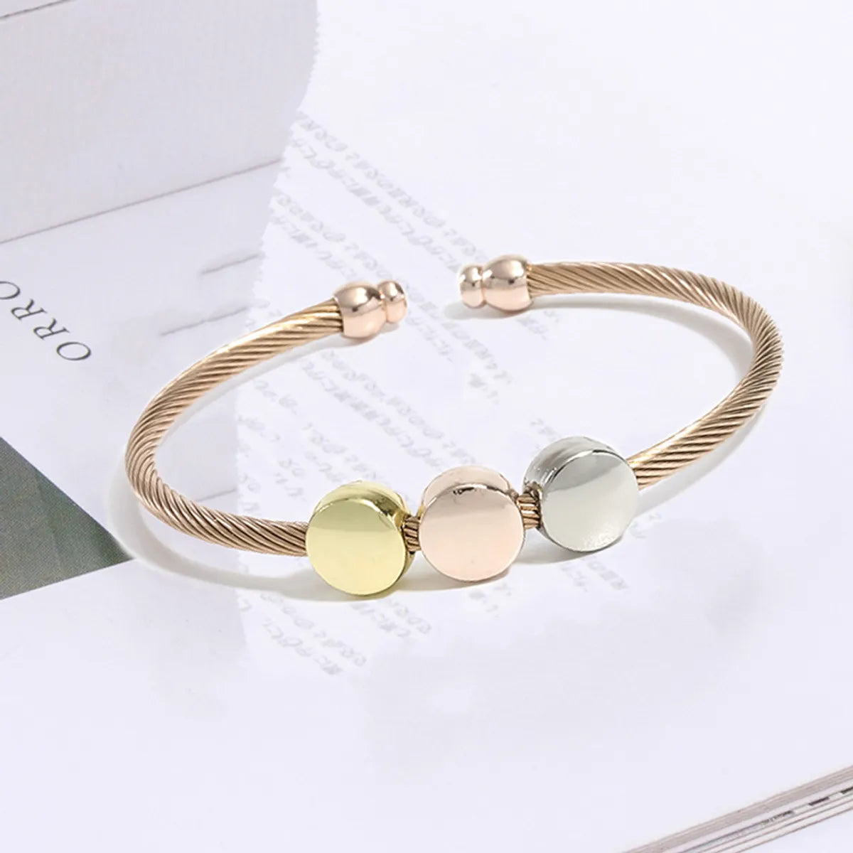 women's luxury bracelets-Casual Simple Style Round Stainless Steel Copper Bangle