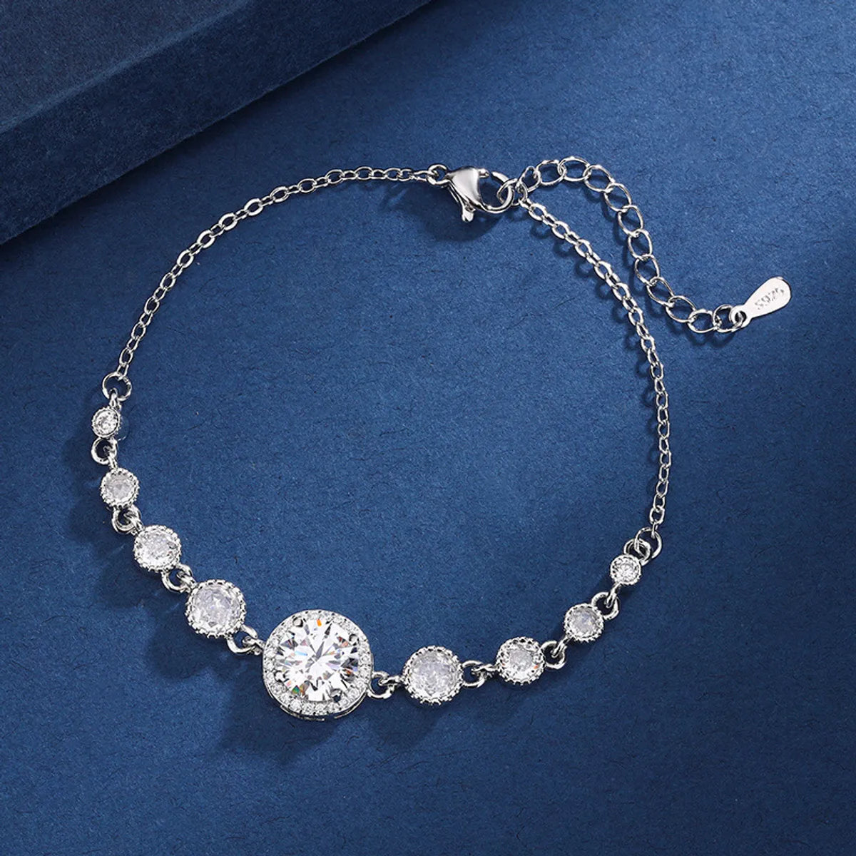 Classic round Bag Bracelet [2 Karat]]