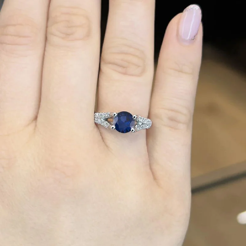 women's gold and diamond engagement rings-1.50 Carat Round Shape Split Shank Blue Sapphire Engagement Ring