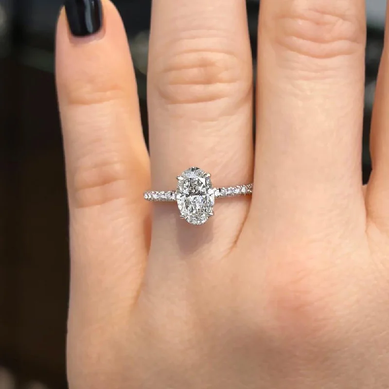 women's vintage engagement rings-Dominique Classic Lab Grown Diamond Engagement Ring