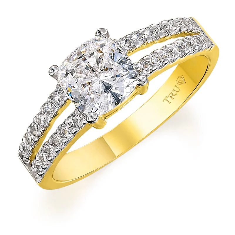 women's halo engagement rings with diamonds-Zara's Royal Engagement Ring