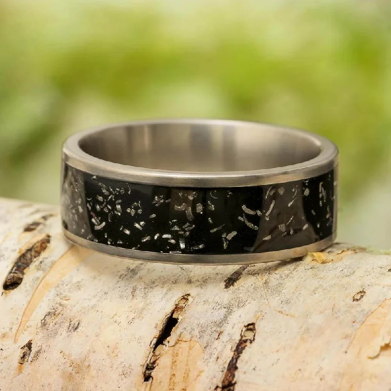 women's oval-cut rings-Black Stardust™ Meteorite Wedding Band