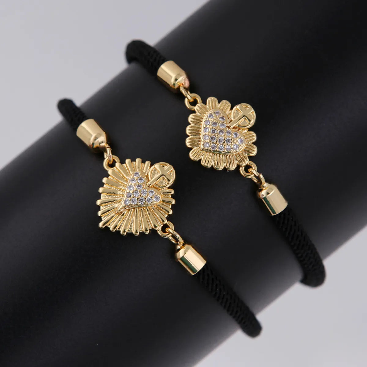 women's bridal bracelets-Copper 18K Gold Plated Plating Carving Cross Valentine'S Day Heart Shape Zircon Bracelets