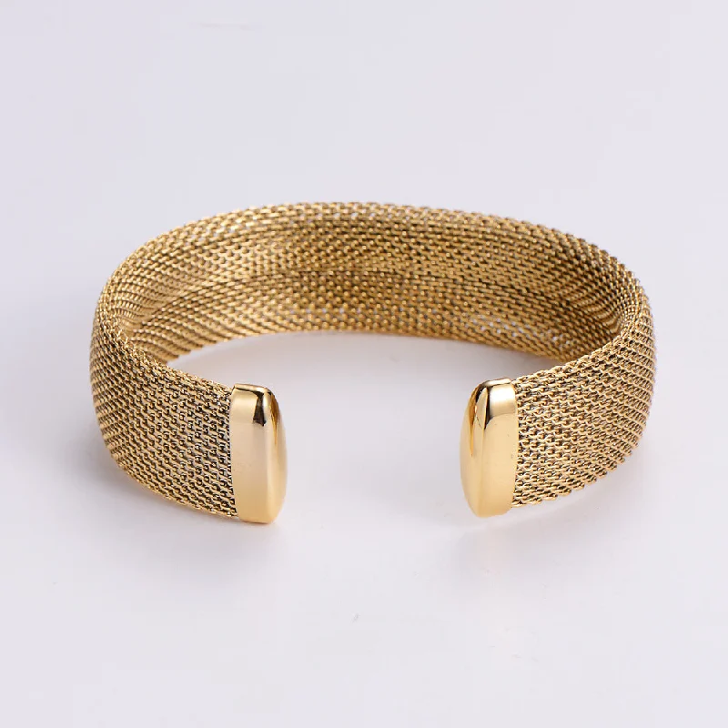 Gold [Bracelet]]