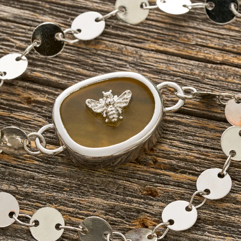 women's eco-friendly bracelets-Glass Bee Bracelet